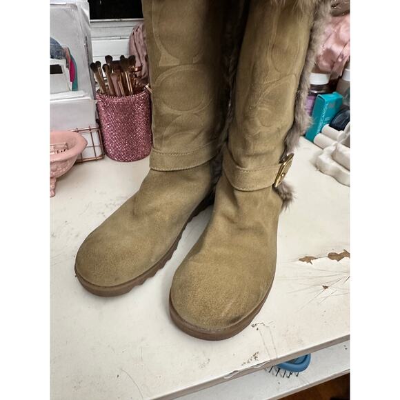 Coach Deeann Signature Embossed Suede Rabbit Fur Trim Boots Women 6.5 - Picture 6 of 10